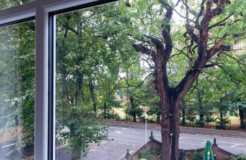 Uno Hotel Heathrow Windsor 25/28
