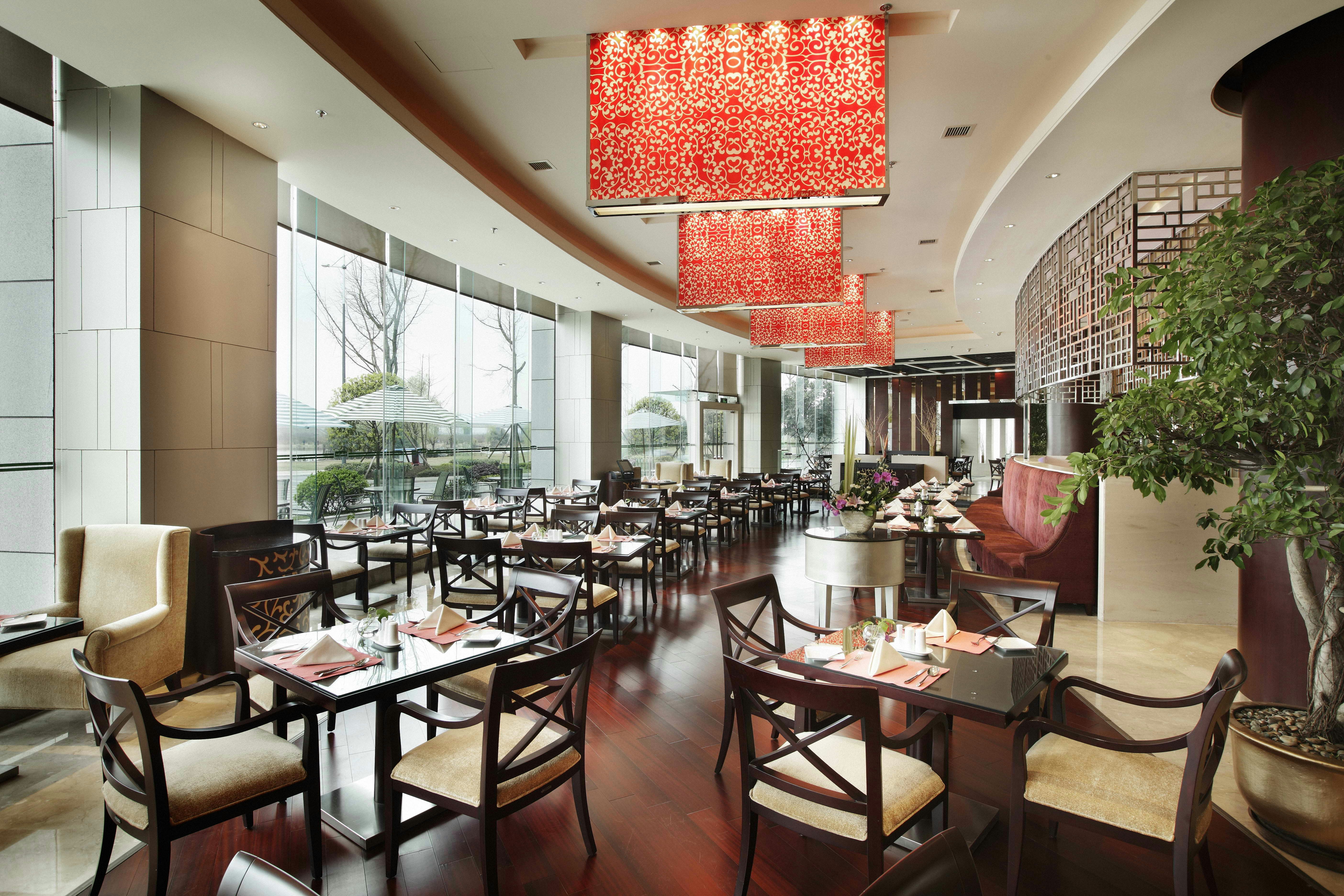 Holiday Inn Chengdu Century City - East Tower 19/39
