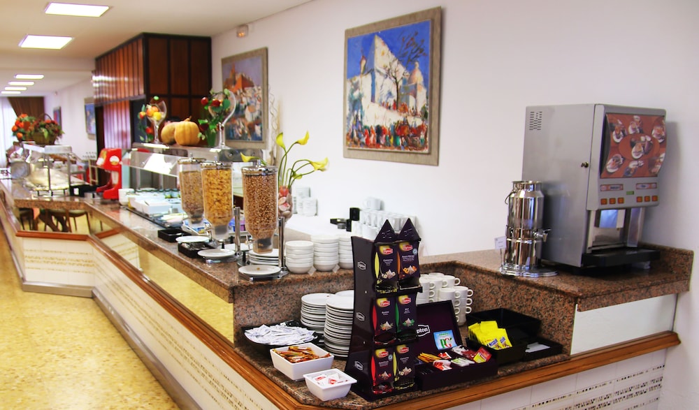 Hotel Tropical Ibiza 34/45