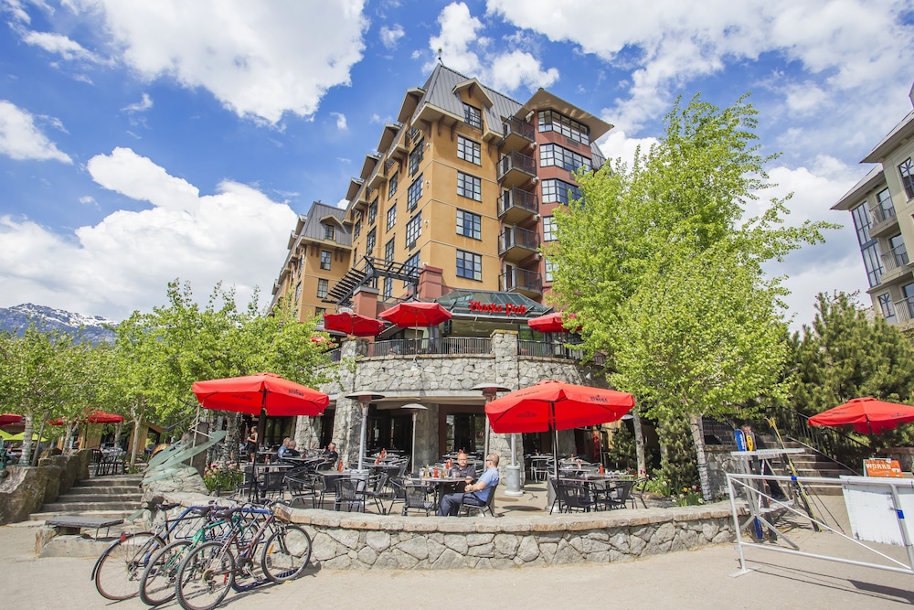 Sundial Boutique Hotel 54/64