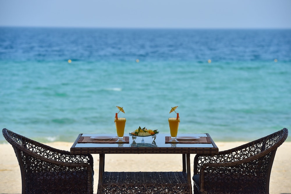 Sealine Beach, a Murwab Resort 42/50