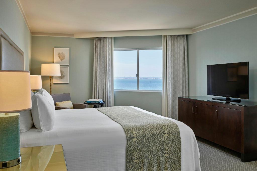 Sunset, Suite, King Bed