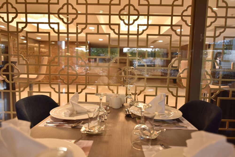 New Karaman Hotel 32/47