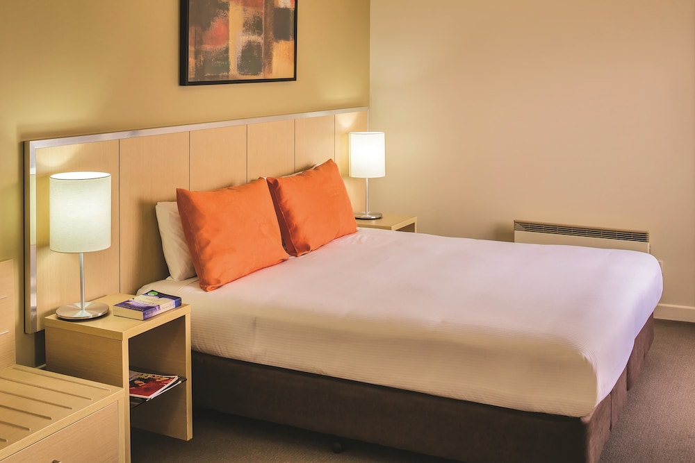 Travelodge Hotel Wellington 8/30