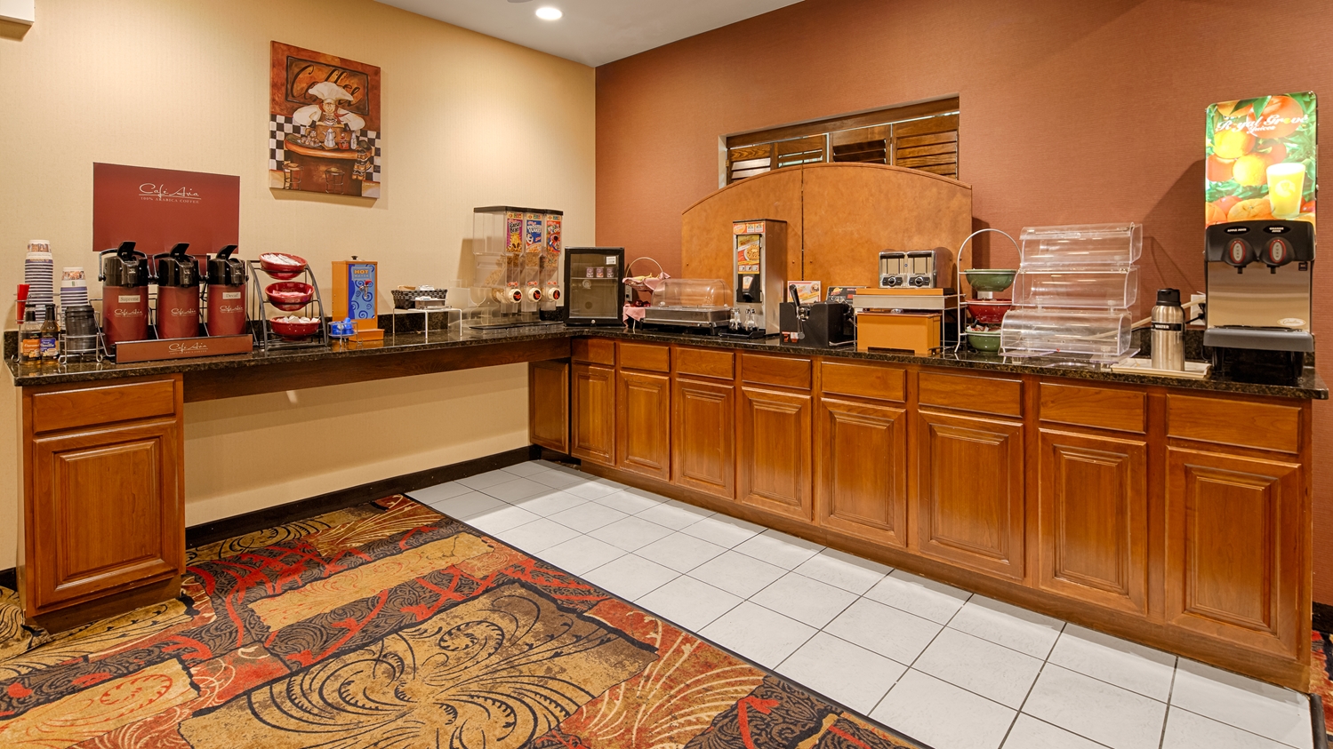 Best Western Plaza Hotel Saugatuck 4/16
