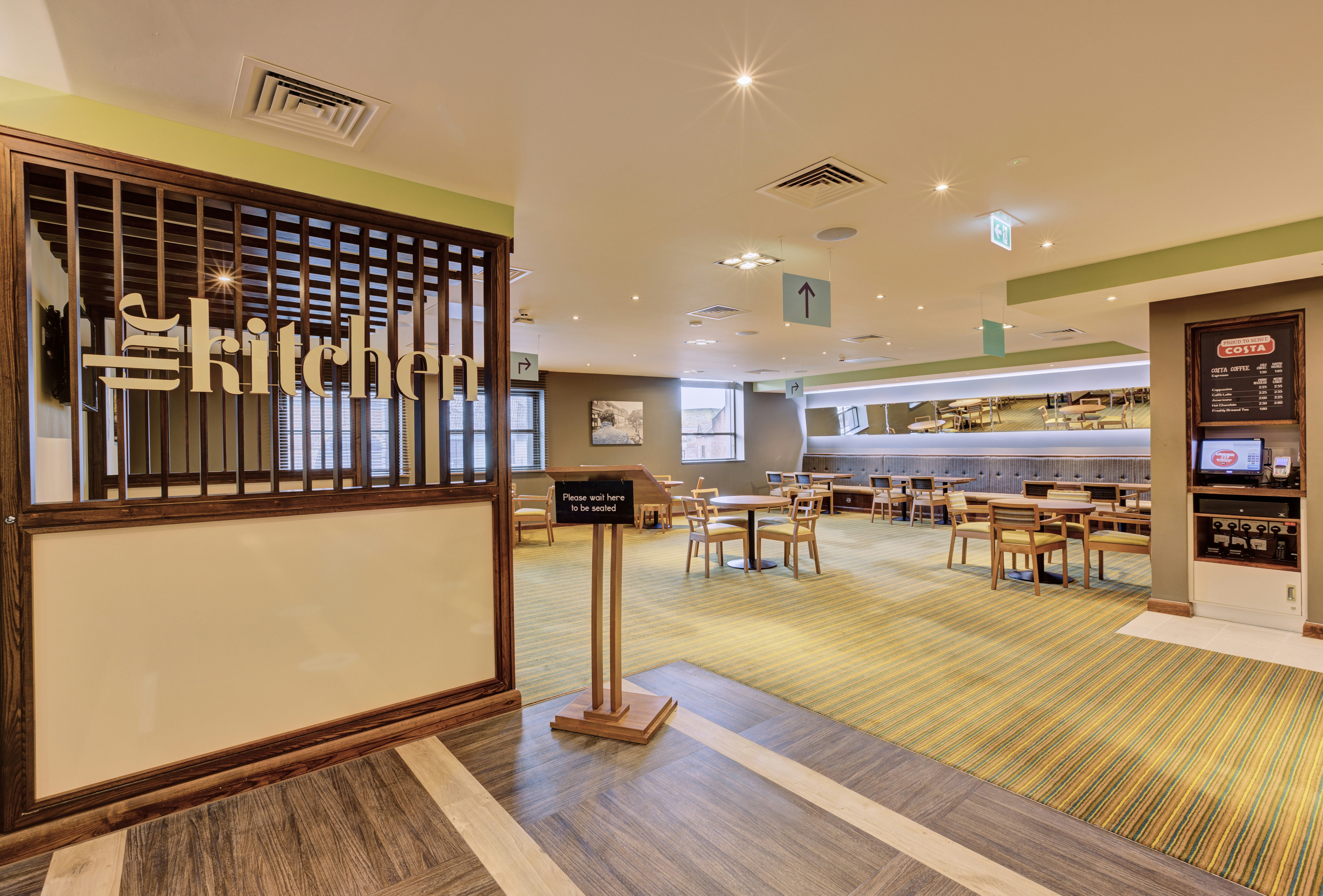 Premier Inn Horsham Town Centre Hotel 20/24