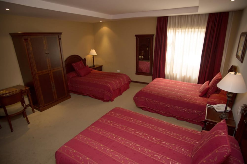 Grand Victoria Boutique Hotel 14/69