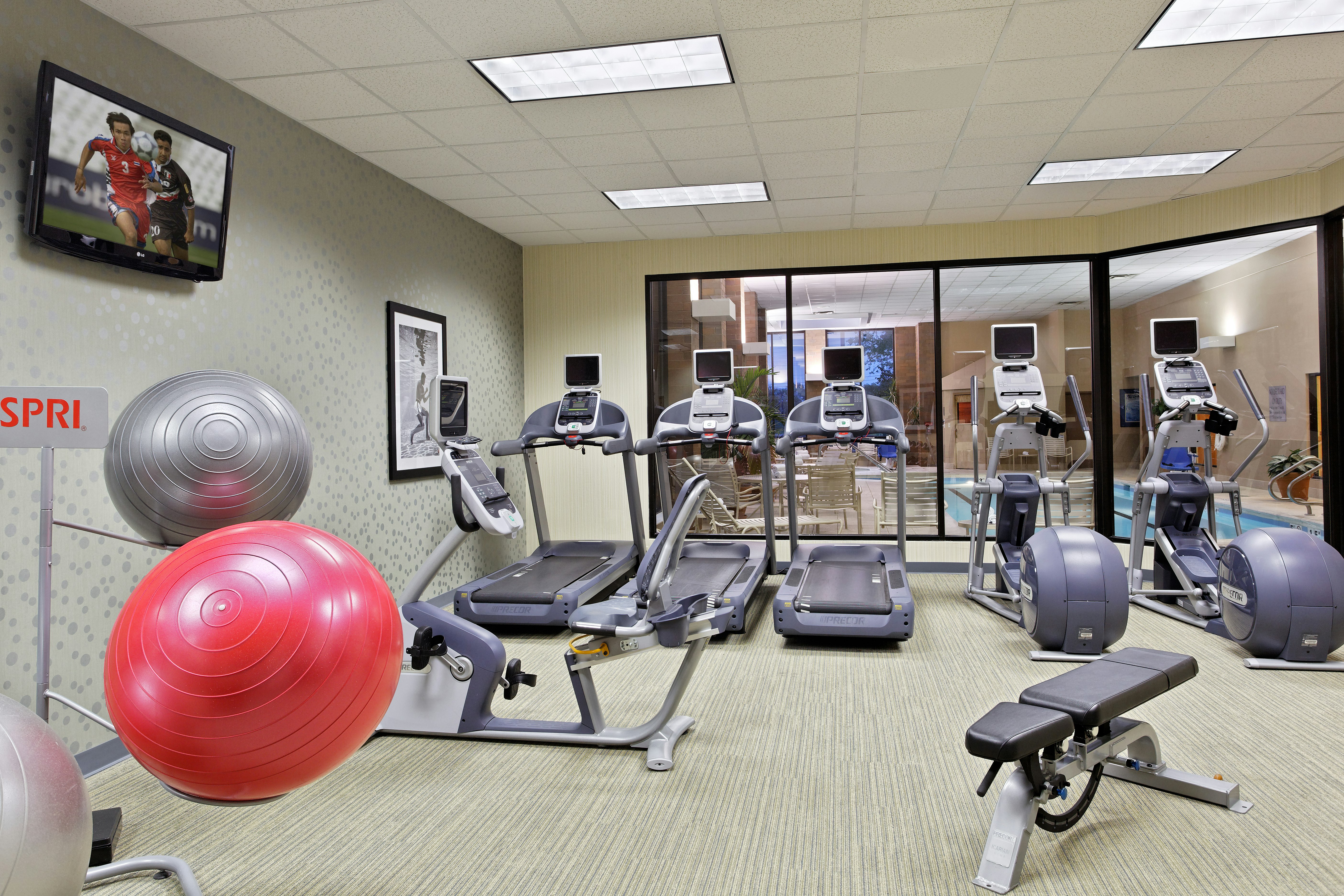 Holiday Inn Cincinnati Airport 9/22