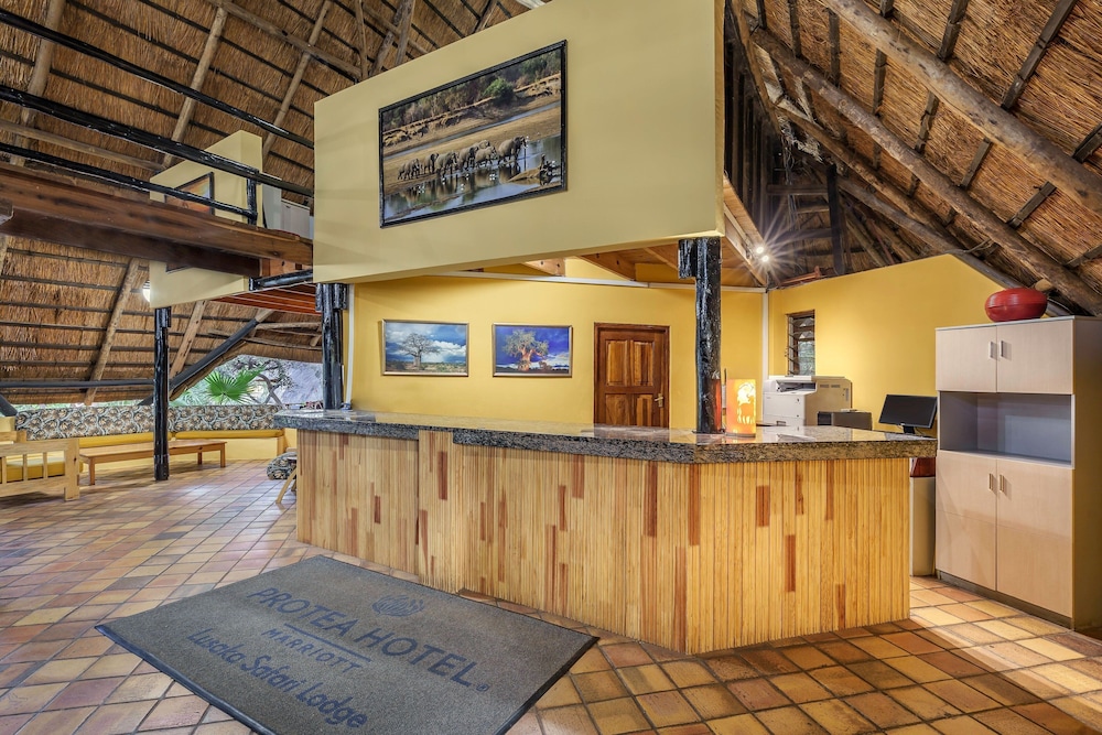 Protea Hotel by Marriott Lusaka Safari Lodge 8/50