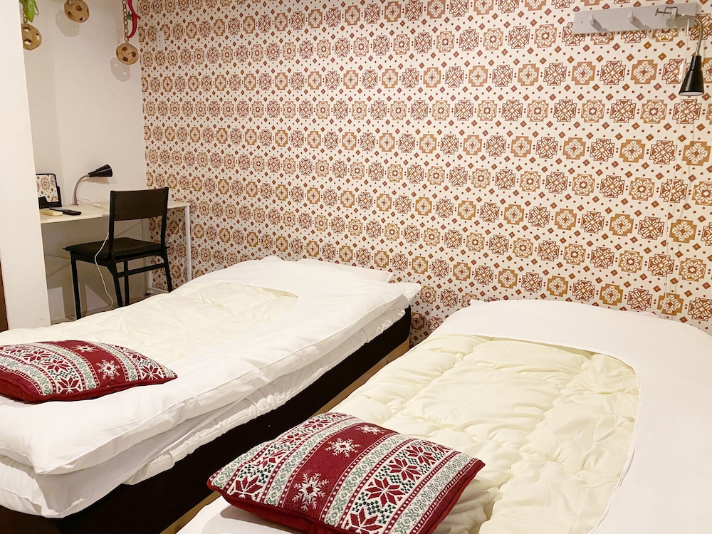 Hotel Mikado 17/67