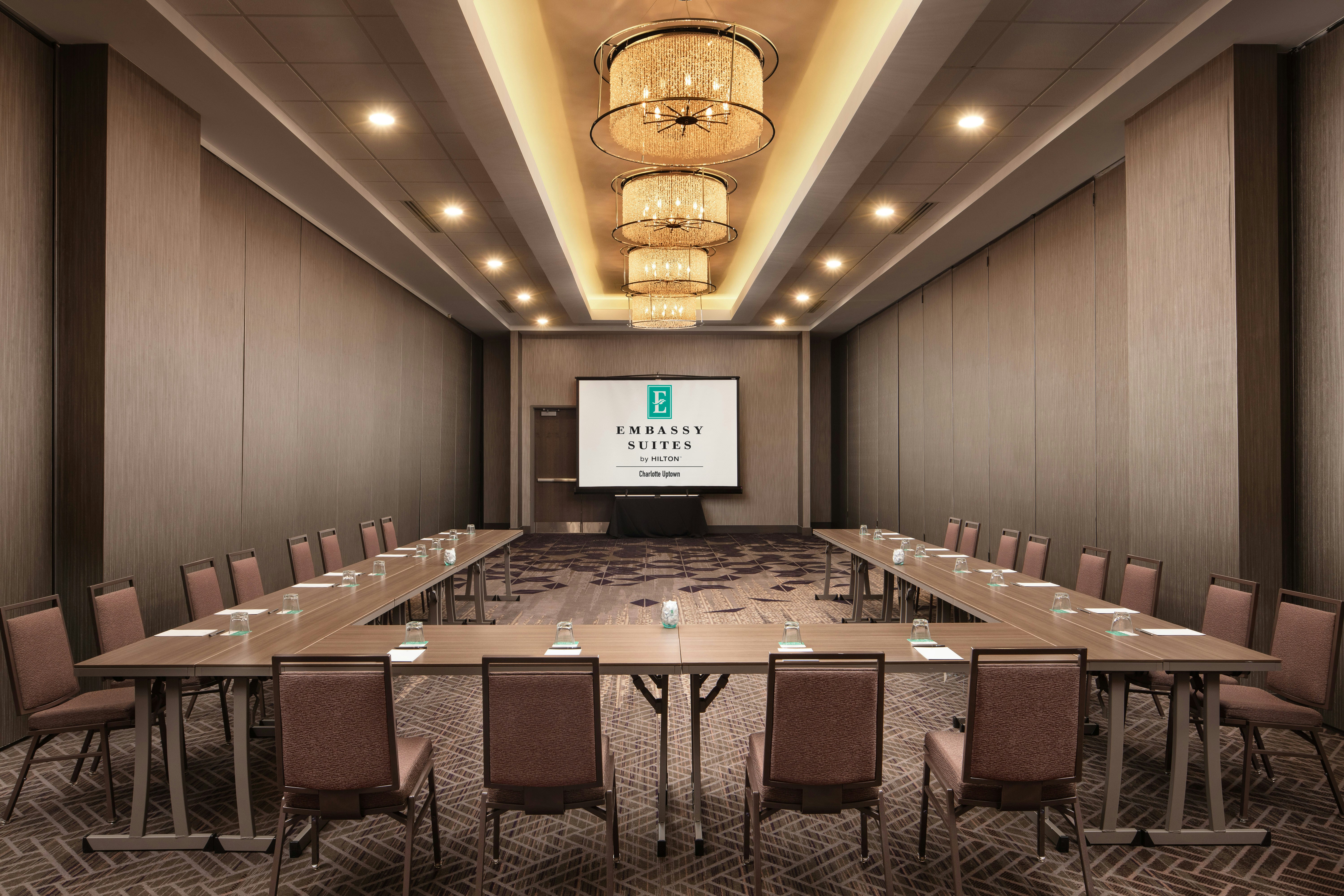 Embassy Suites By Hilton Charlotte Uptown 59/67