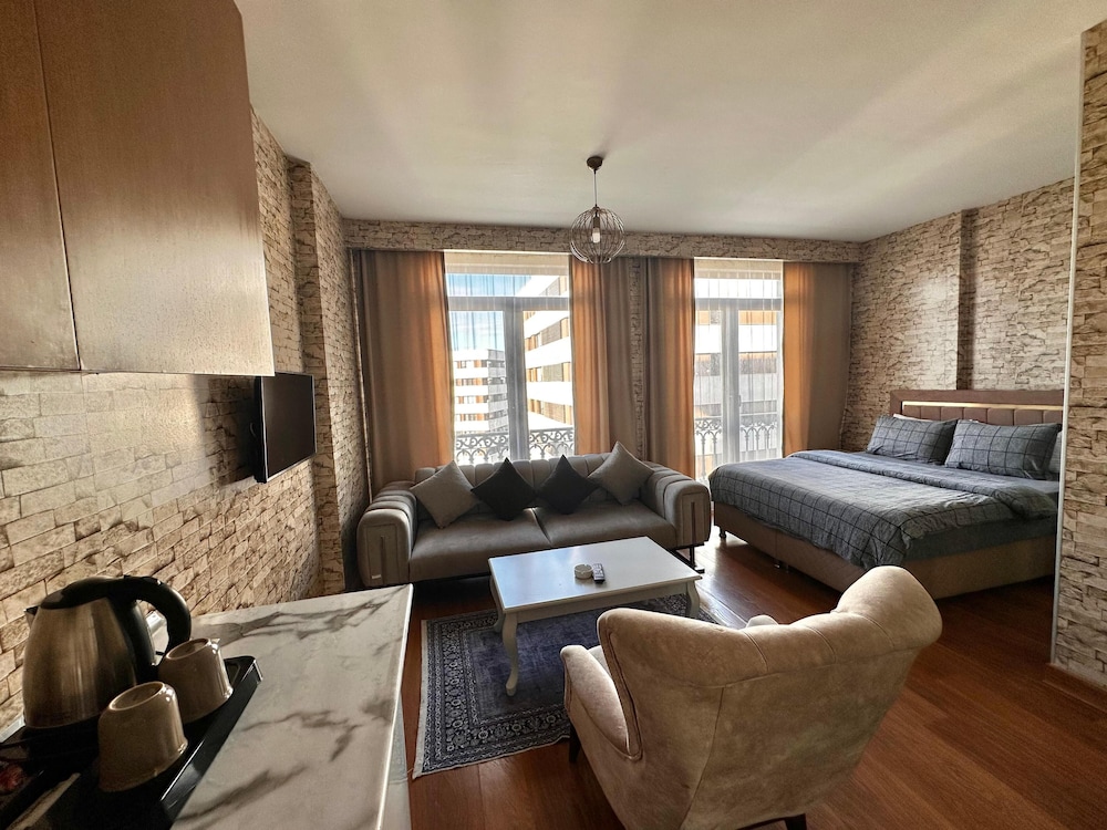 Sabiha Gokcen Hotel Istanbul Houses 31/50