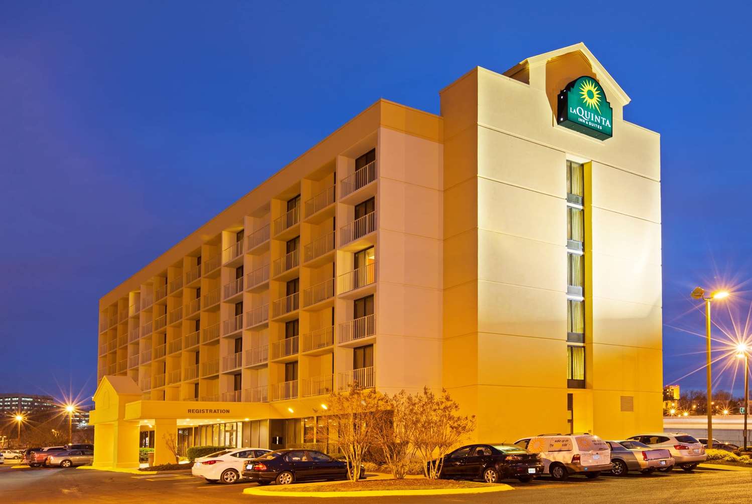 La Quinta Inn & Suites by Wyndham Nashville Airport/Opryland 5/38