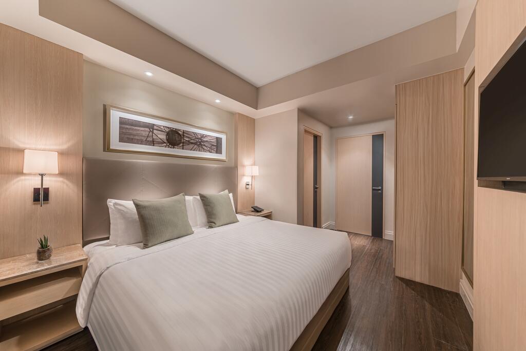 1 BEDROOM, RESIDENCE