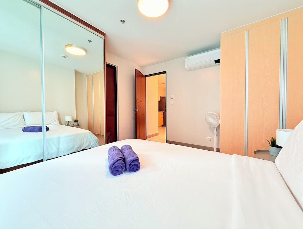 One Uptown Residence Bgc 31/50