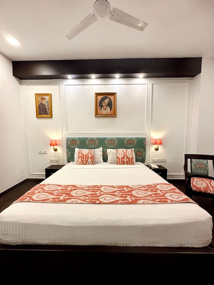 Hotel Atulyaa Taj 21/48