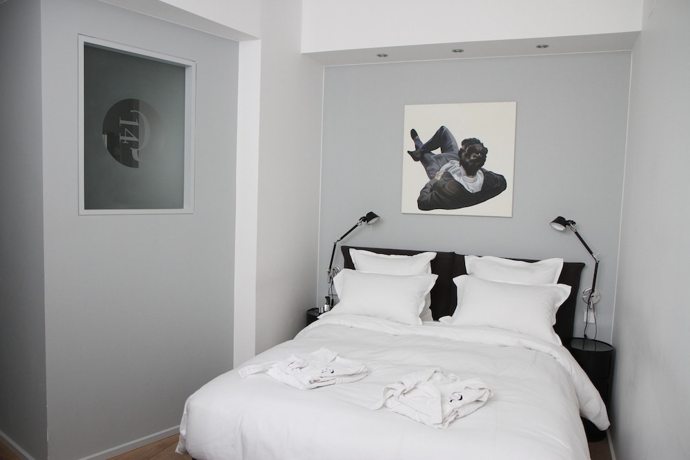 Hotel Quatorze 13/59