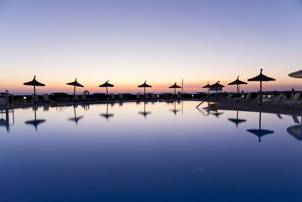 RV Hotels Sea Club Menorca 44/50