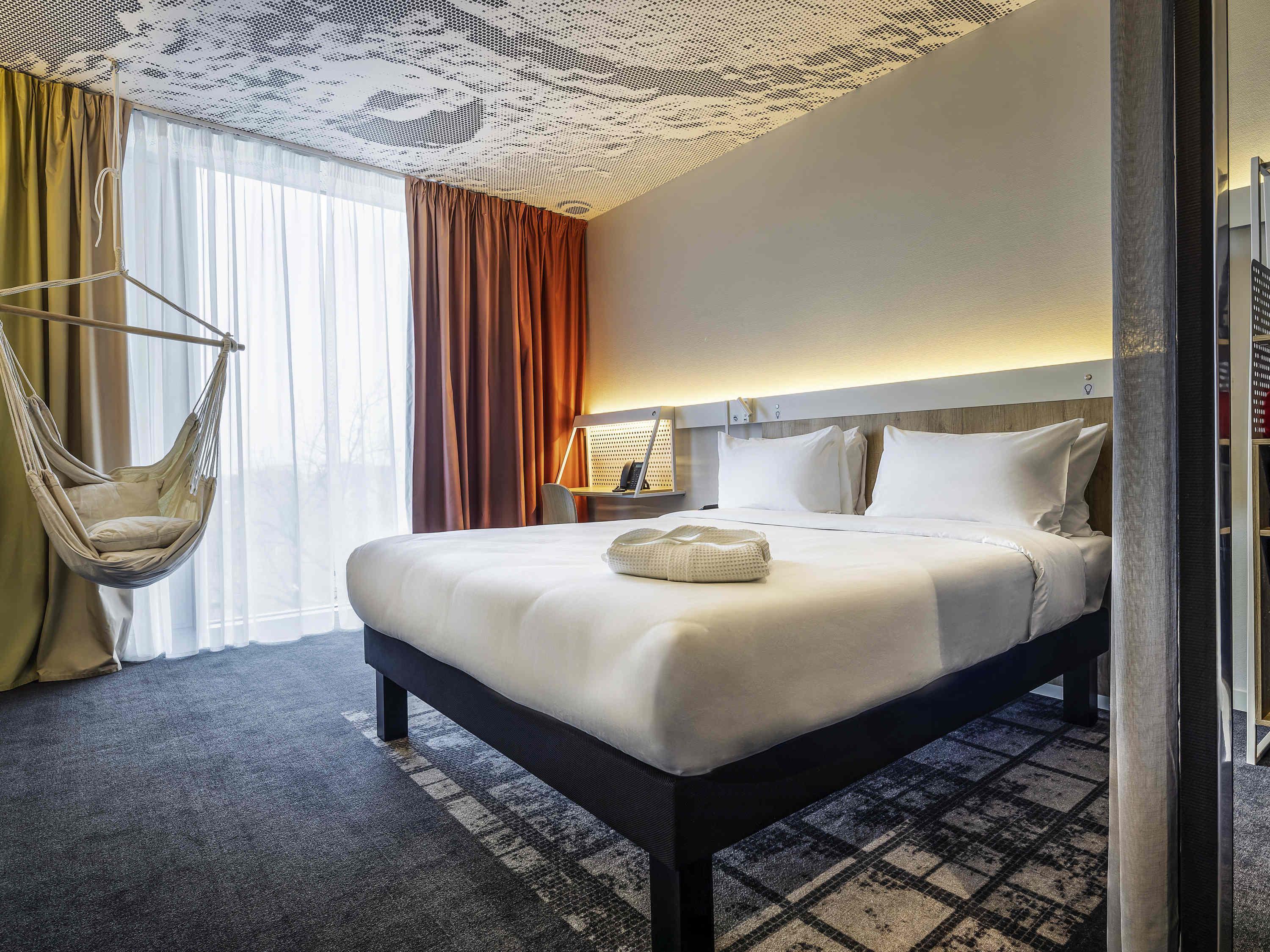 PREMIUM, DOUBLE BED