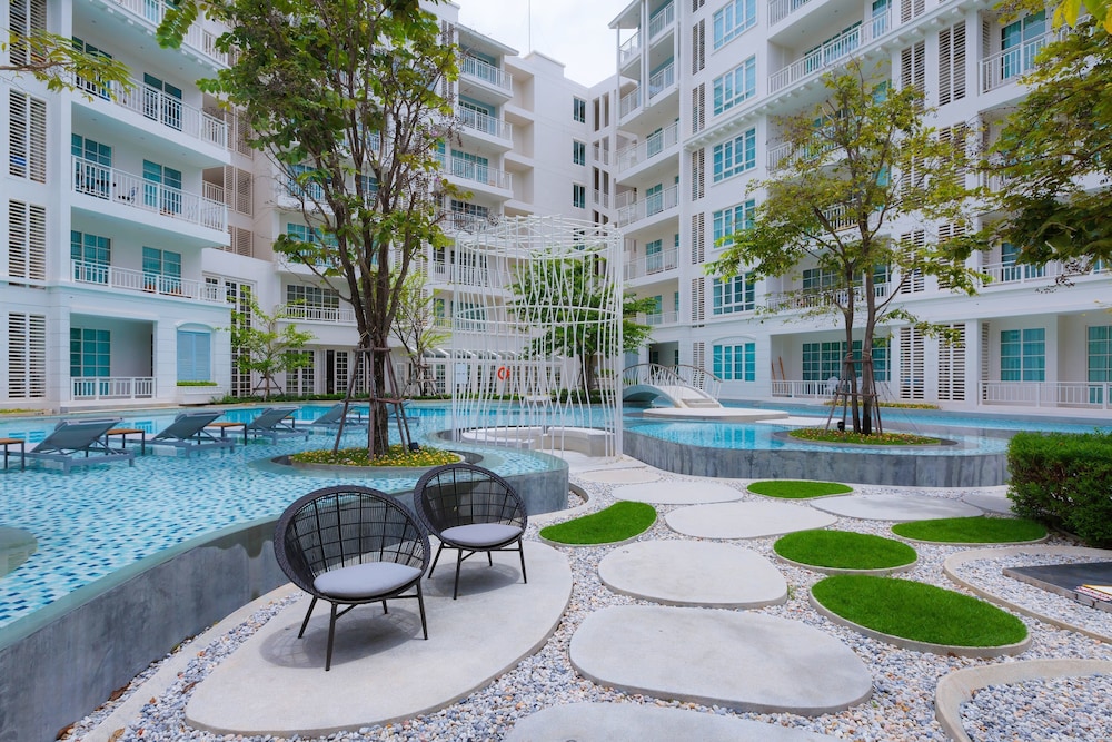 Summer Hua Hin Condominium 61/66