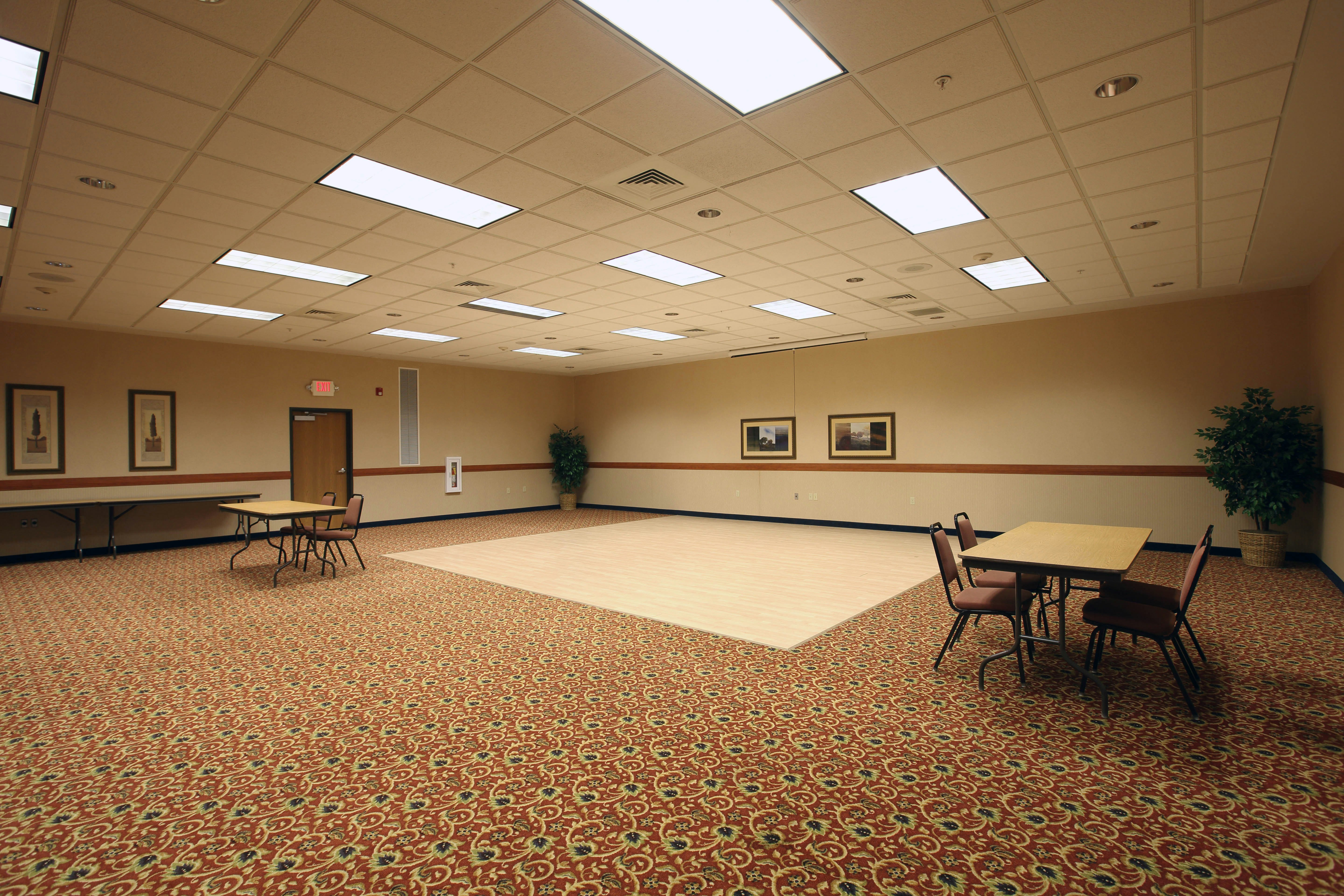 Boarders Inn Amp Suites 38/63