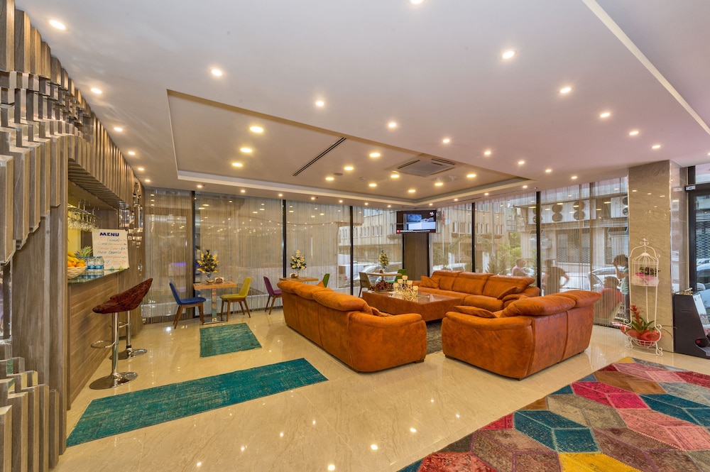 Grand Palace Hotel 39/50