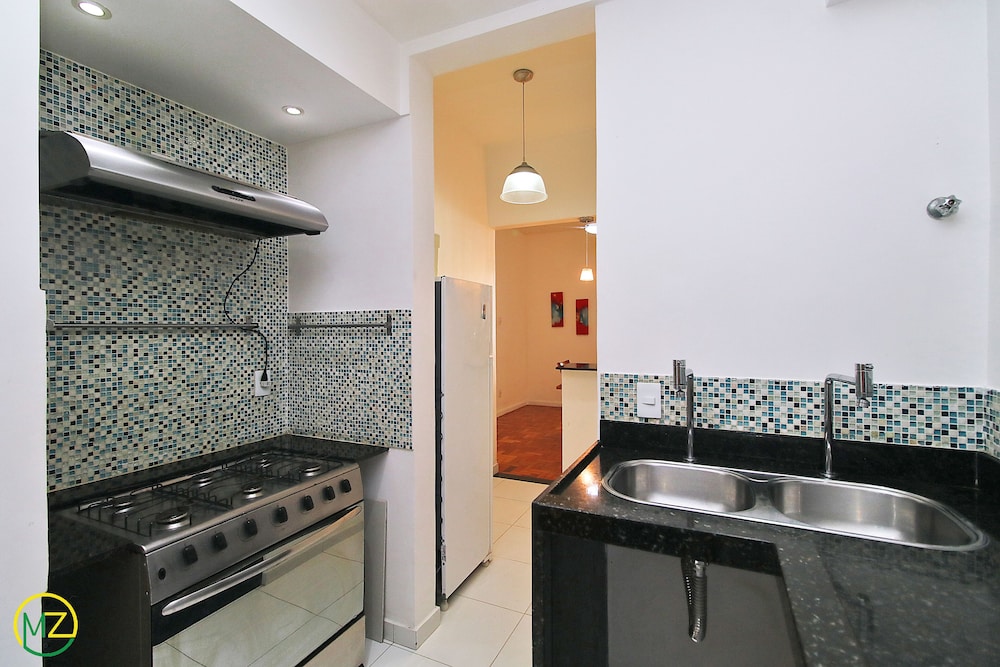 Mz Apartments Duvivier 22/25