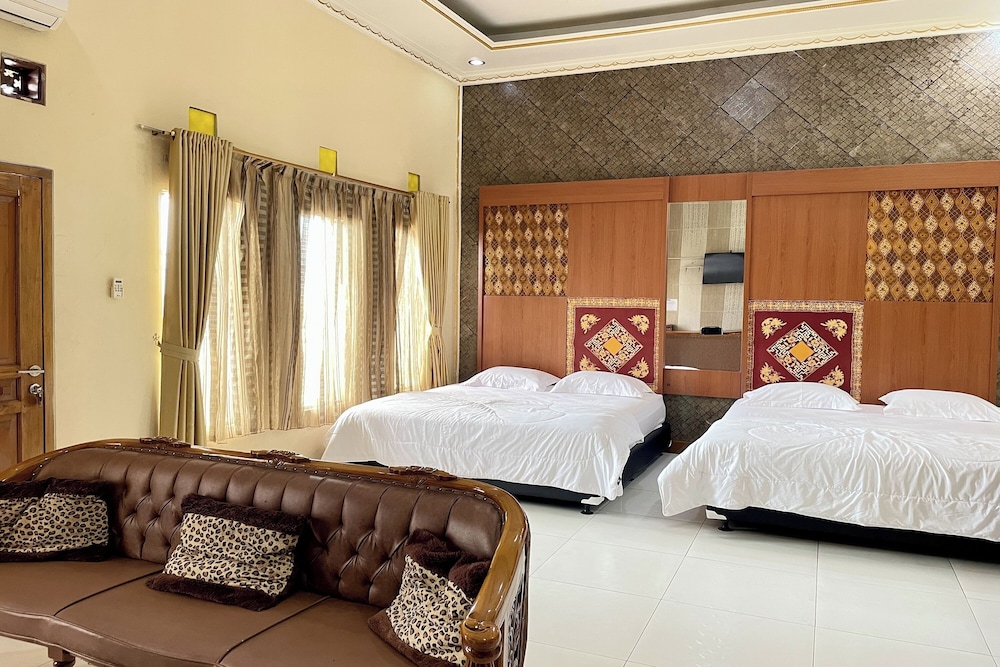 Hotel Ramayana Garut 36/50