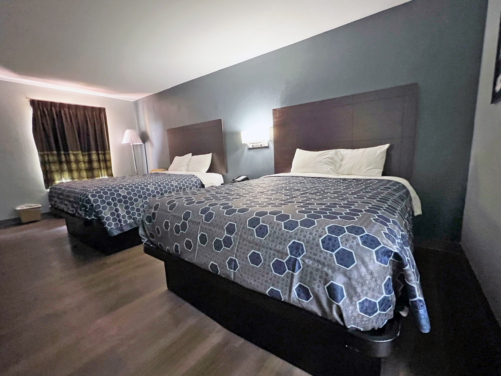 Red Carpet Inn And Suites Newnan 11/18