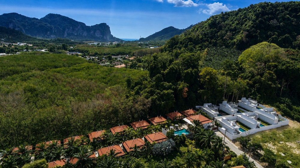 Lux Family Villas 70/73