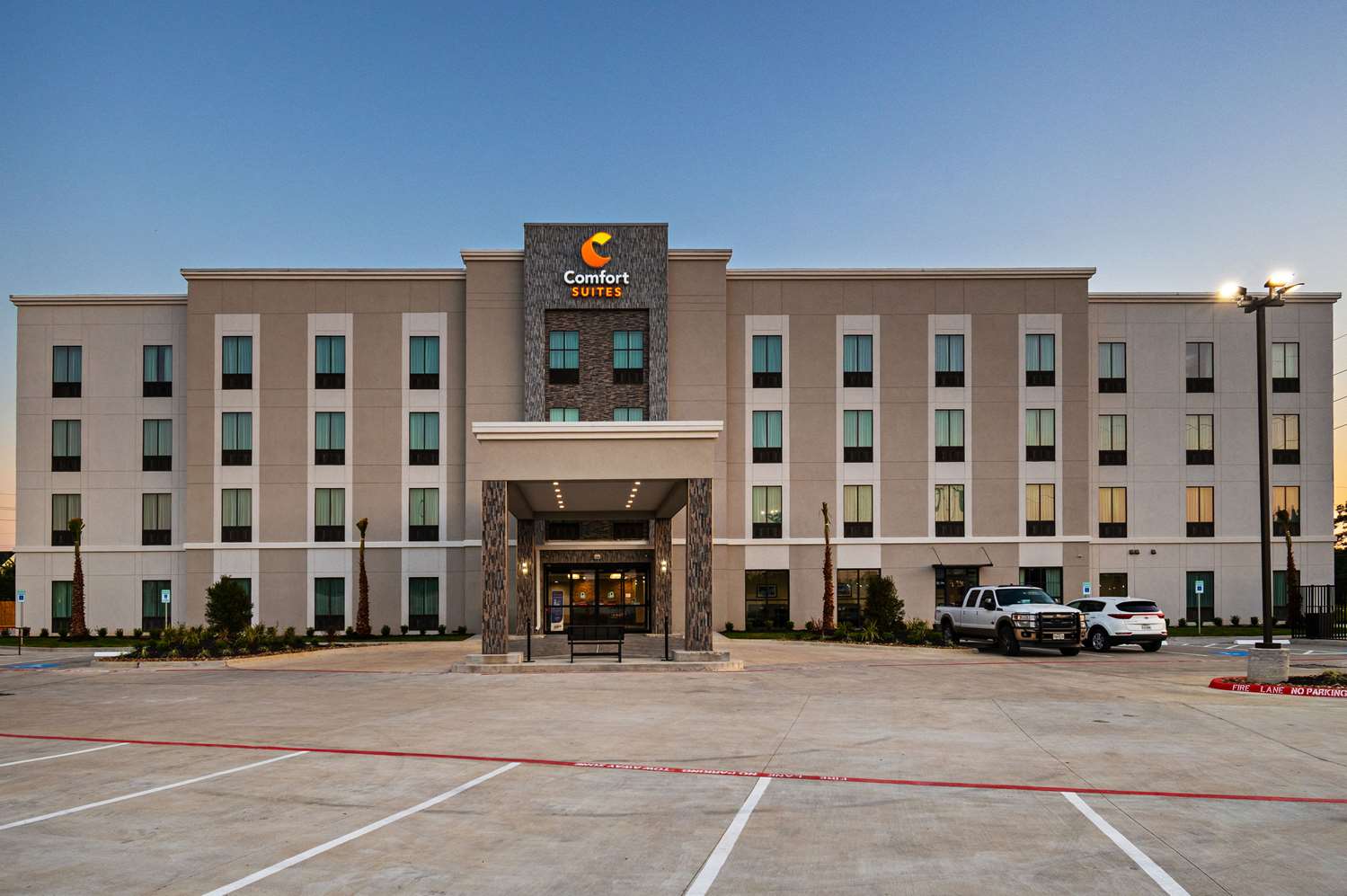 Comfort Suites Humble Houston IAH 37/43