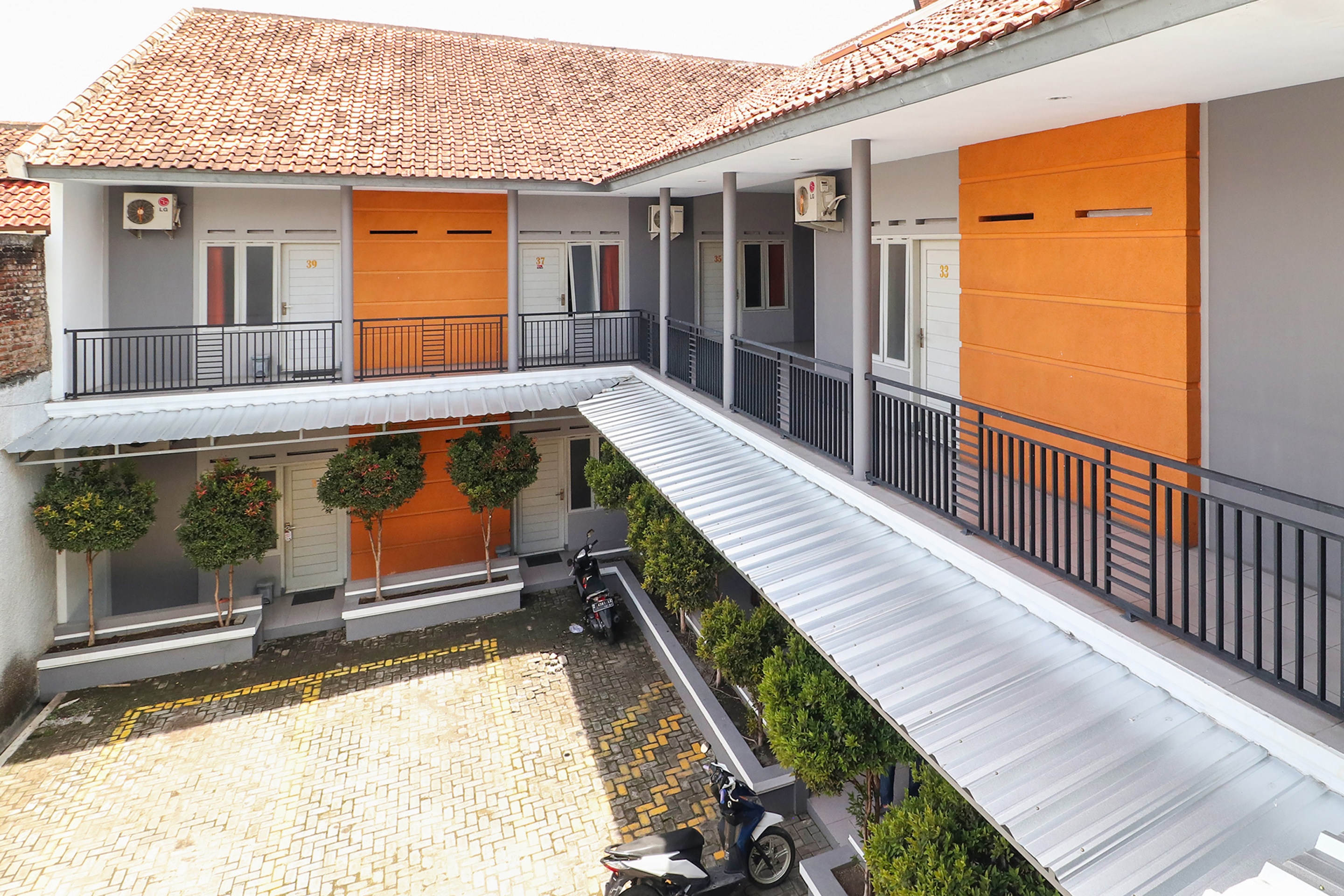 Hotel O Garut near Alun-Alun Tarogong formerly Wisma Etiga in GARUT