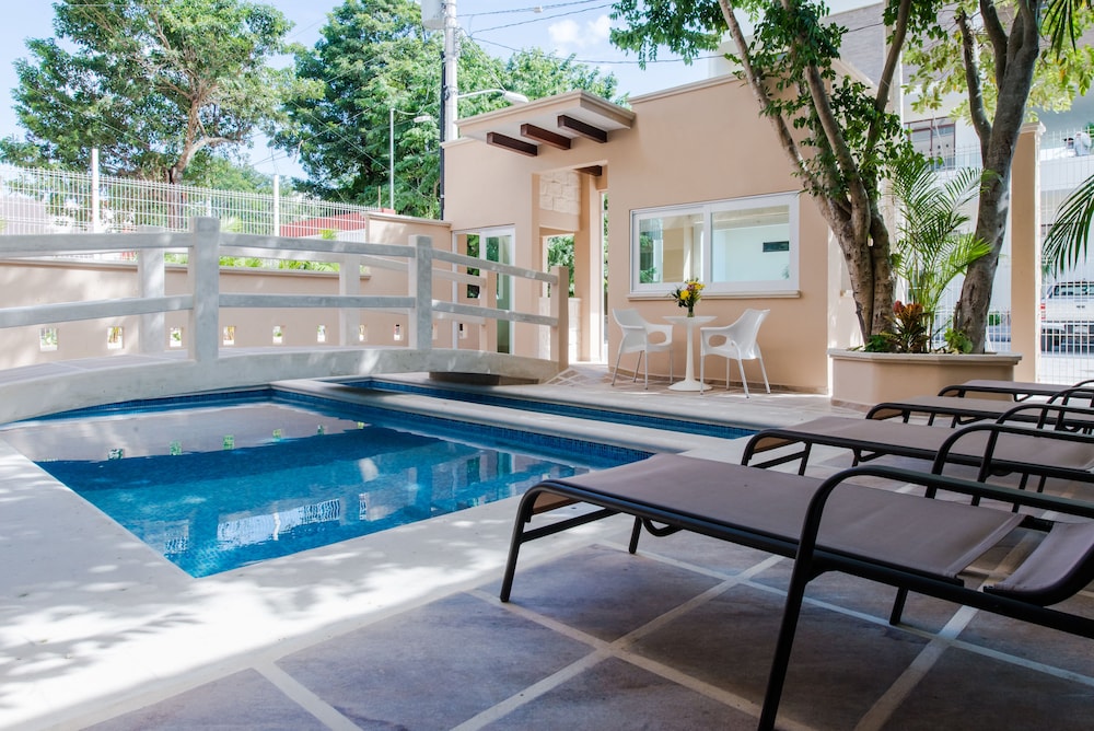 Casa Leo Condo 14/22
