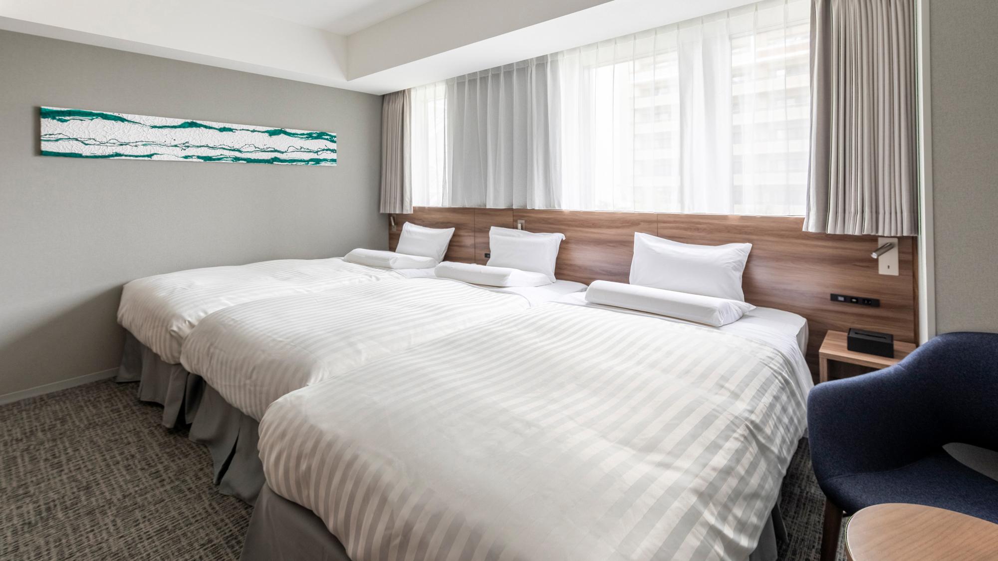 Deluxe, Twin Beds, with Extra Bed