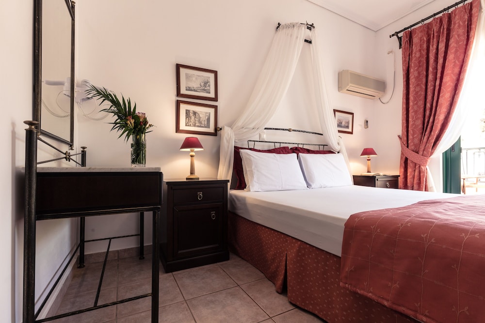 Dionysos Hotel Agistri 13/50