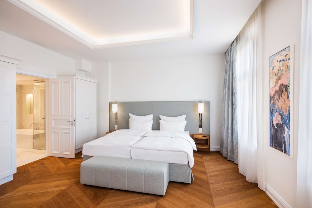 Grand Elysee 27/70