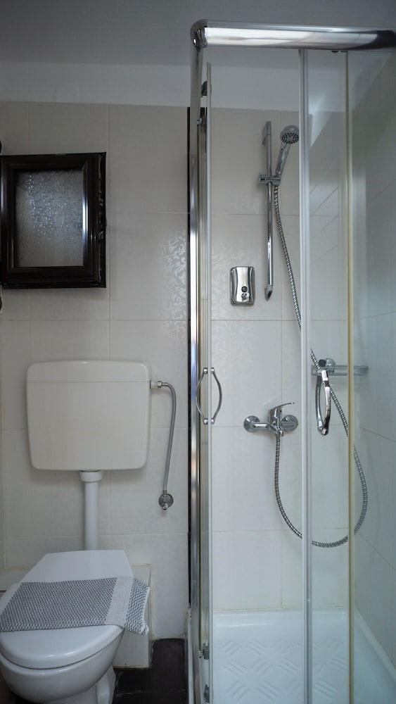 Toti Boutique Rooms 54/55