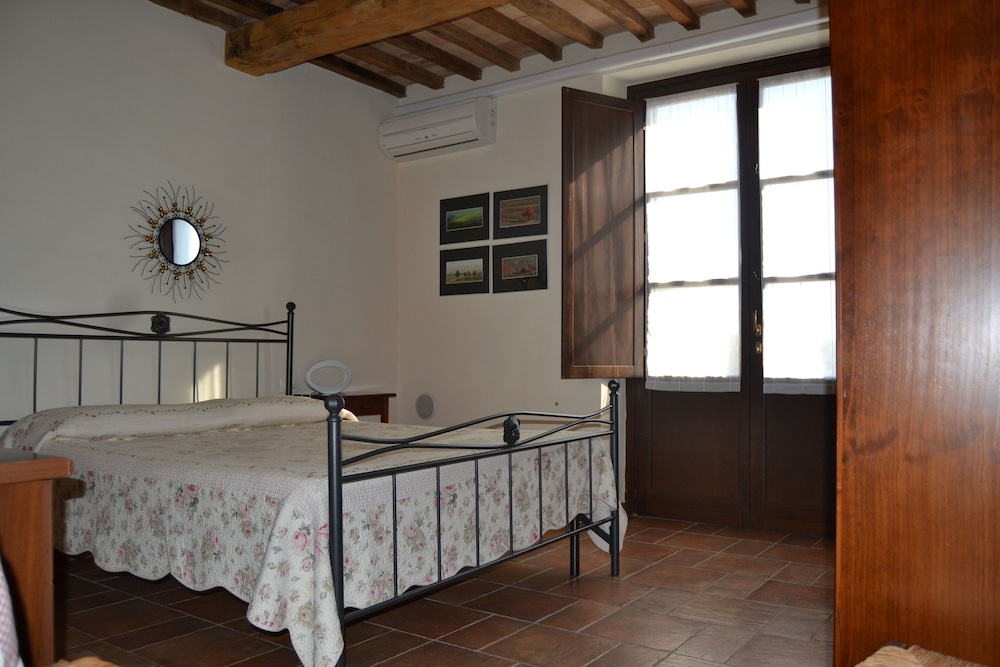 Antico Borgo Casalappi 58/73