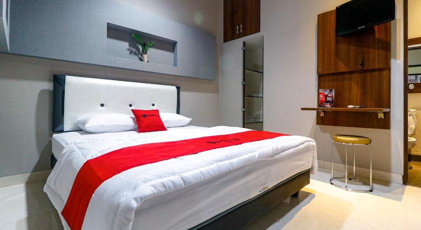 Reddoorz Near Kebon Jeruk Jakarta 21/32