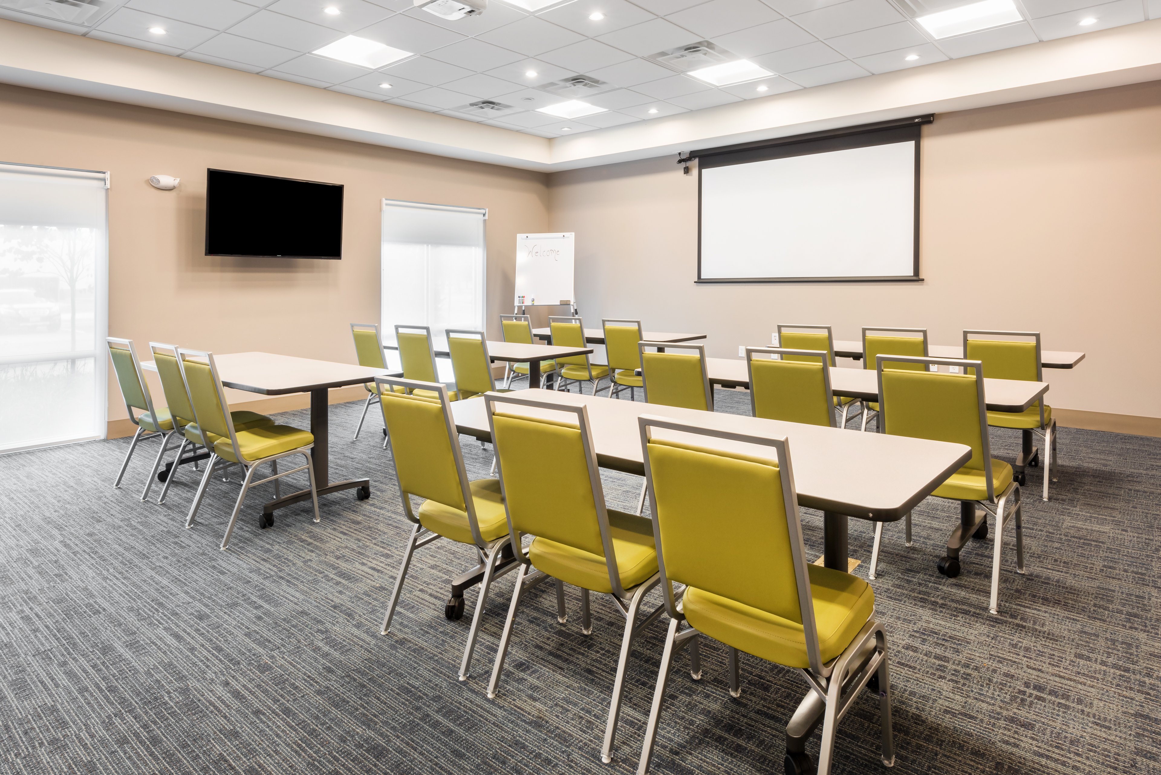 Holiday Inn Express Suites St Louis Chesterfield 41/46