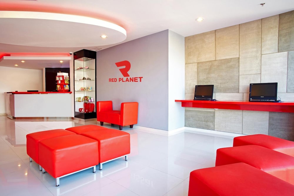 Monoloog Hotel Makassar (Formerly Red Planet Makassar) 10/25
