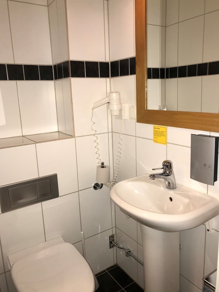 Akademihotellet 6/47