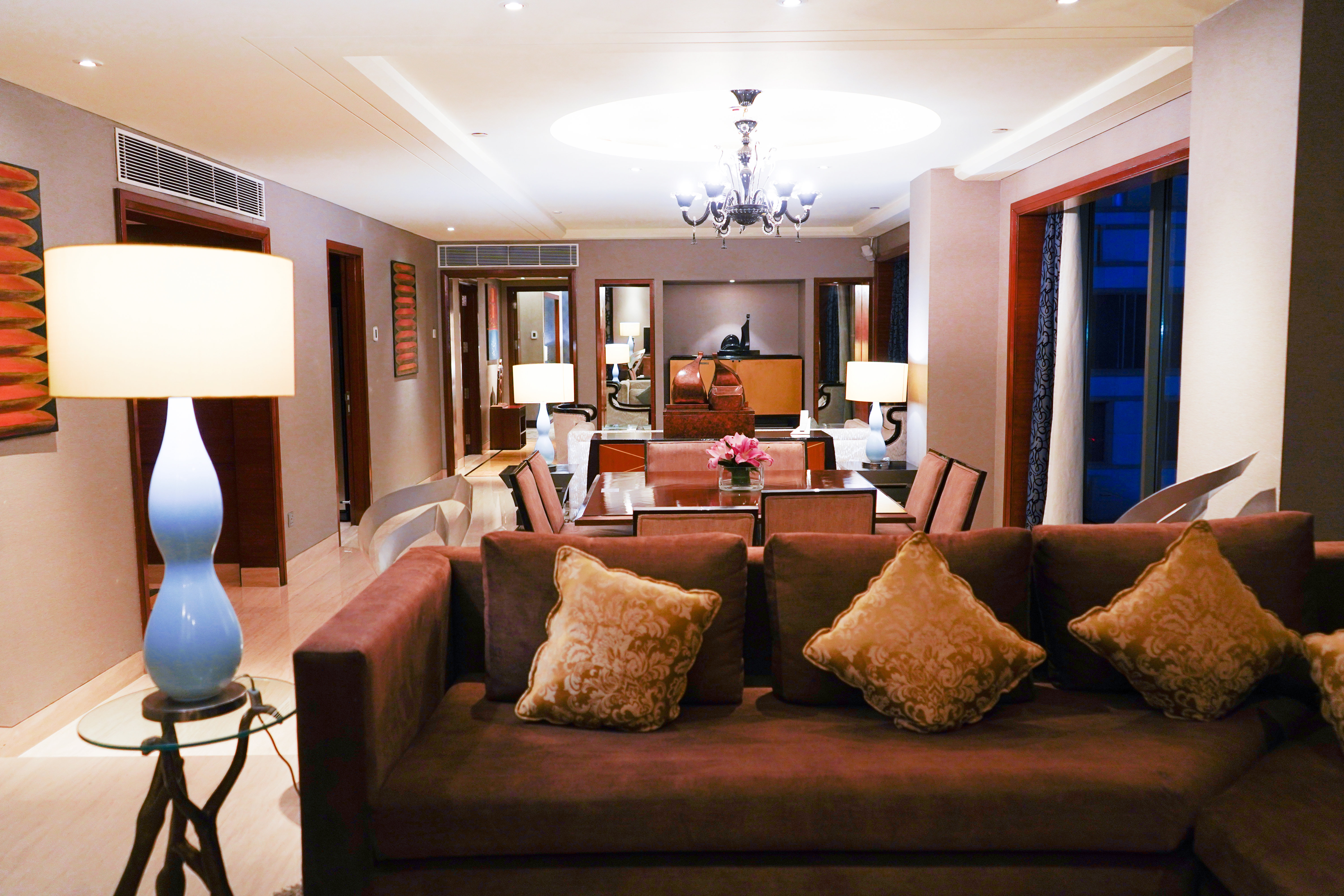 Crowne Plaza Gurgaon 47/82