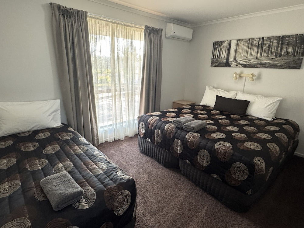 BARWON VALLEY LODGE 10/64