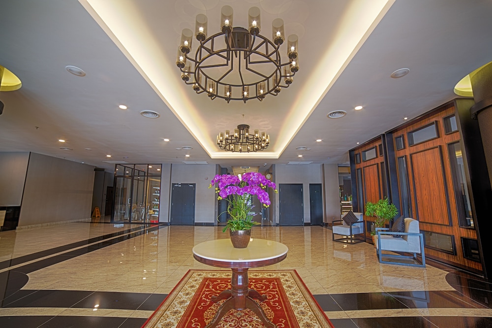 MILLESIME HOTEL 3/35