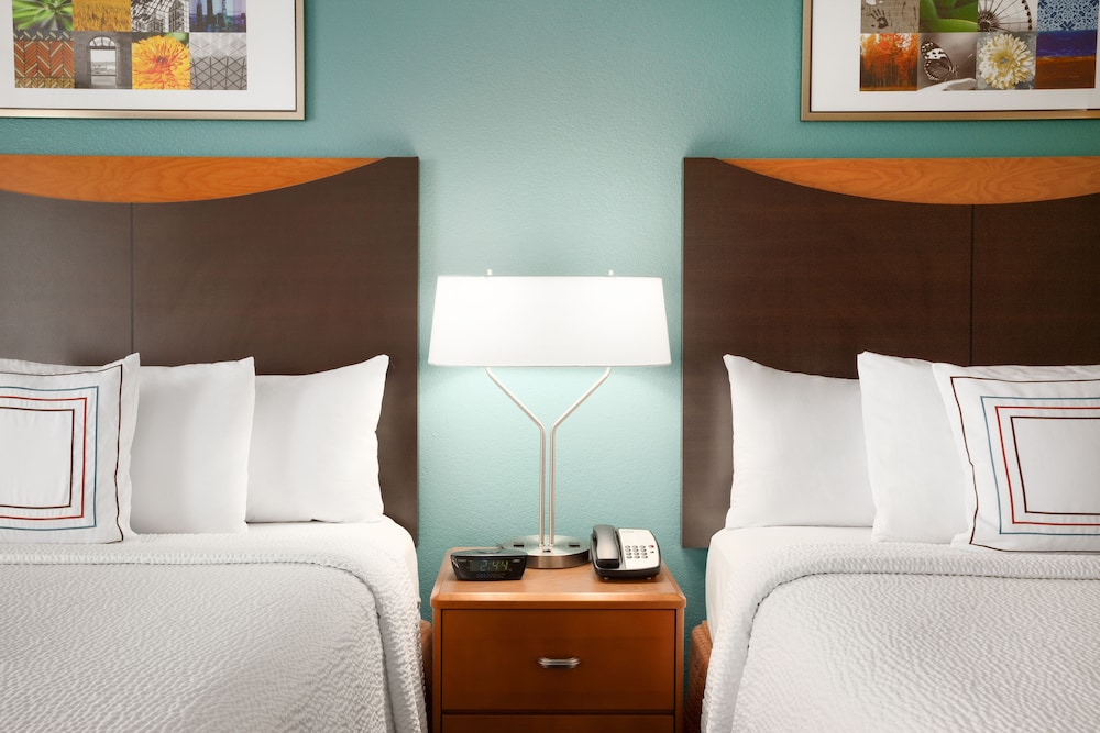 Fairfield Inn & Suites Quincy 15/33