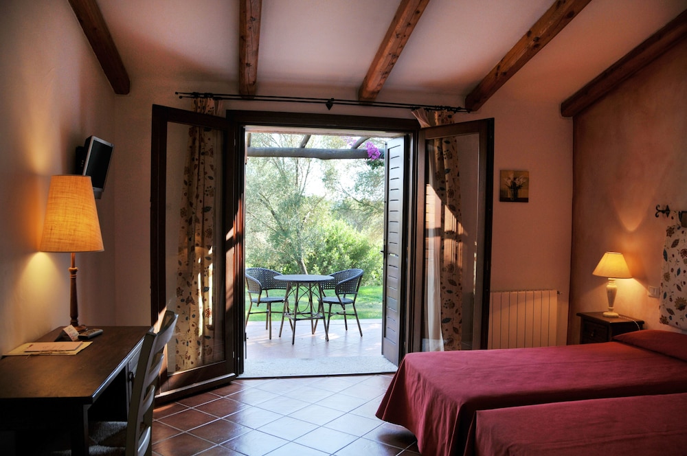 Tenuta Pilastru 7/45