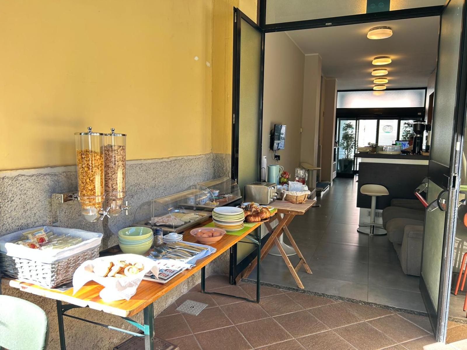 Albergo Salerno 29/50