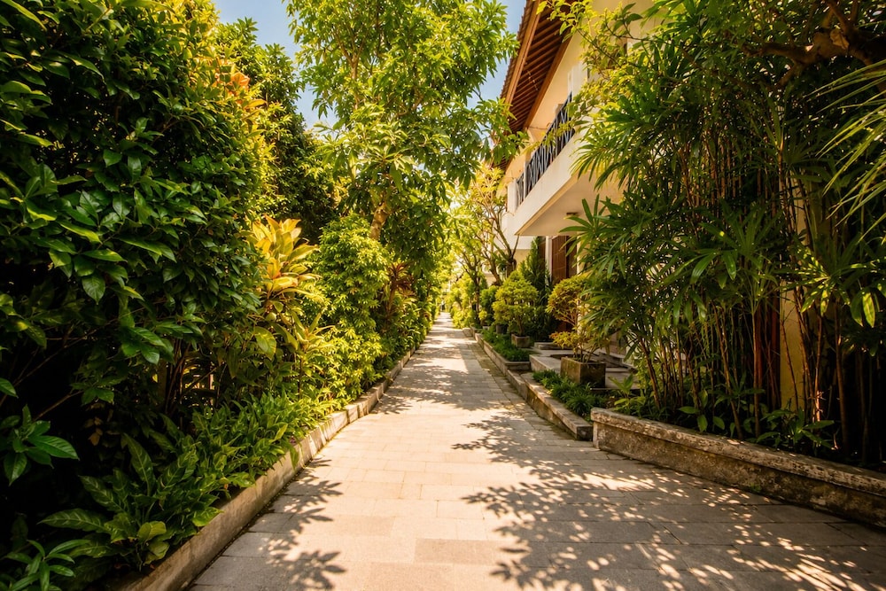Bali Ayu Hotel And Villas 65/75