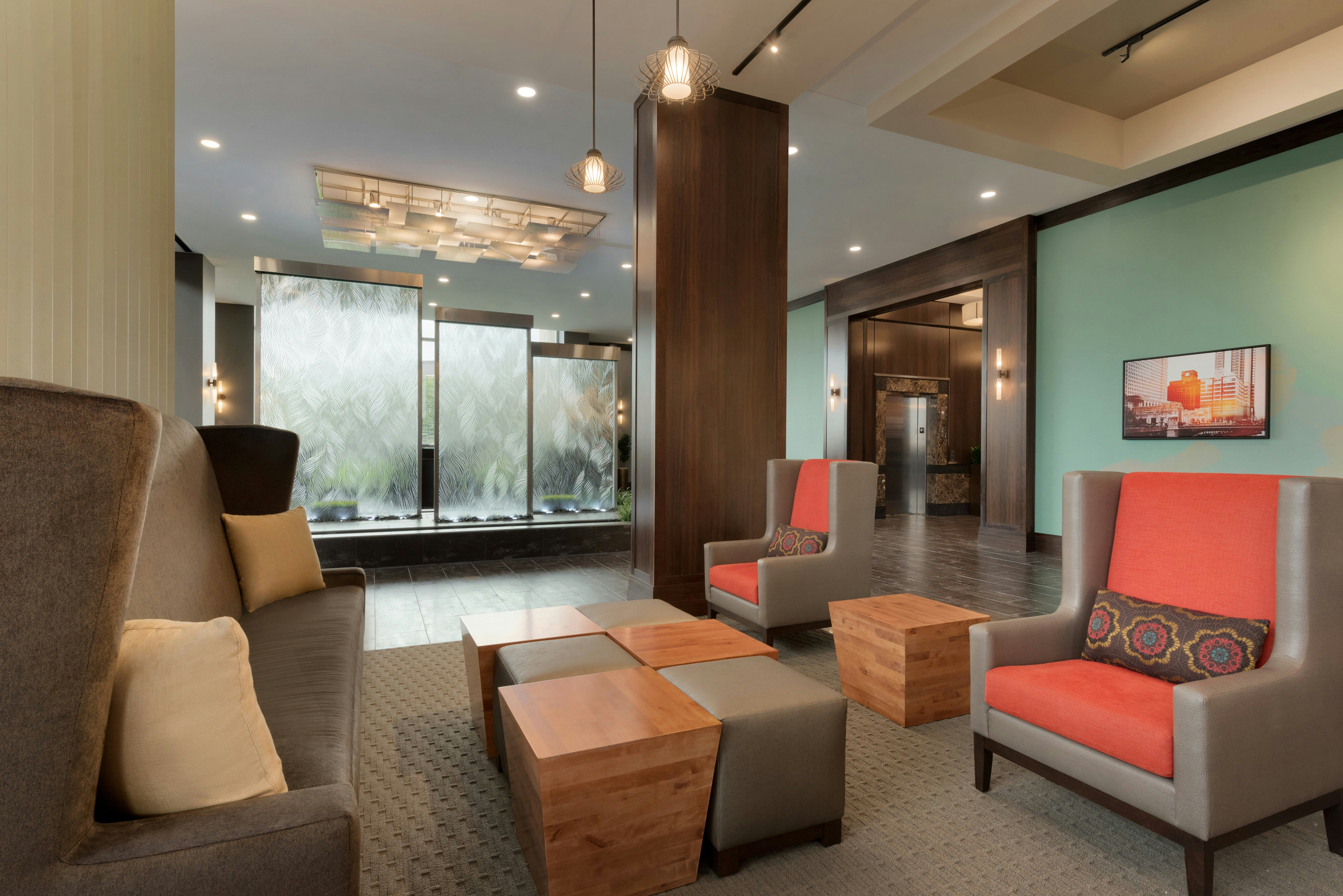 Embassy Suites By Hilton Chicago-Naperville 18/53